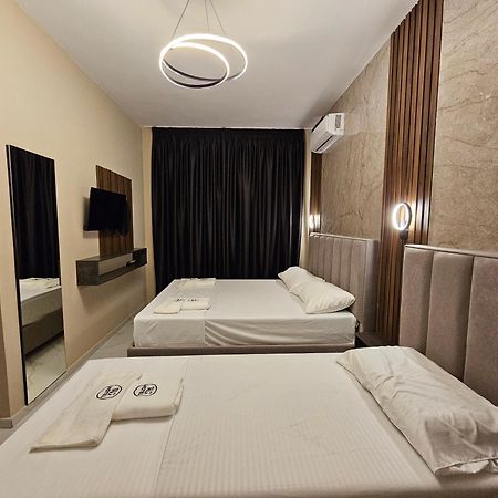 Wg Hotel Ksamil Bagian luar foto