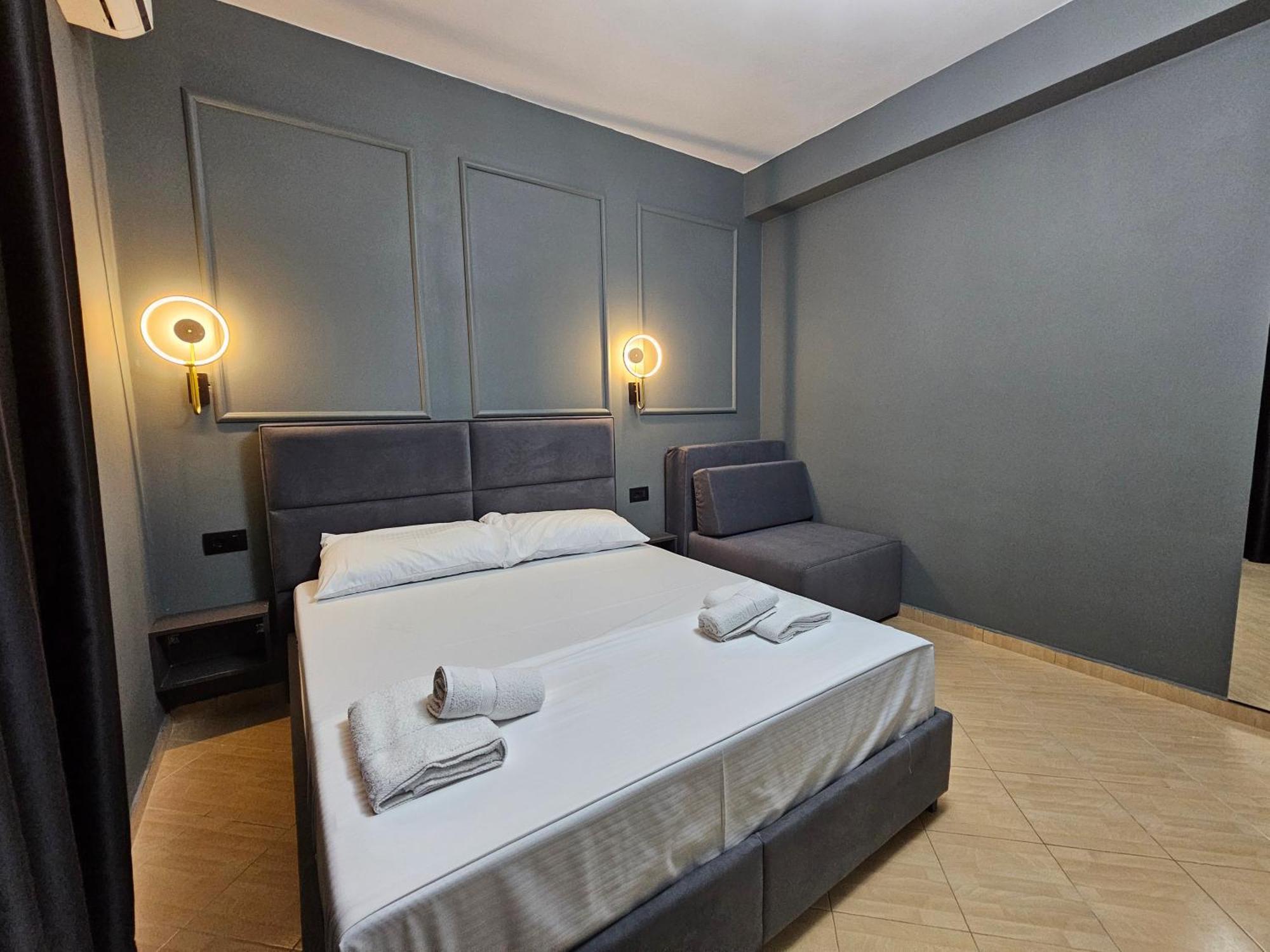 Wg Hotel Ksamil Bagian luar foto